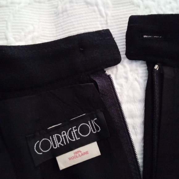 Vintage Courageous Wool Crepe Pencil Skirt - Picture 2 of 11